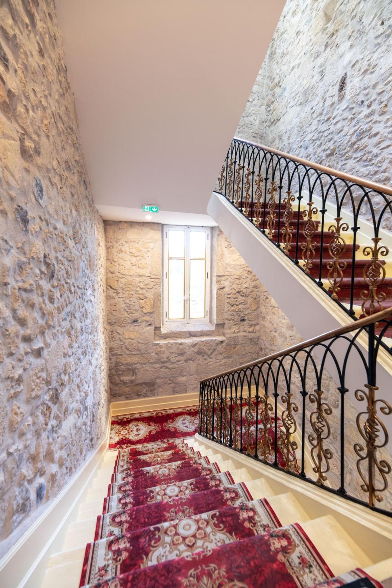 Suite Orientale Maison De L'Eglise Du Couvent Narbonne Exterior foto